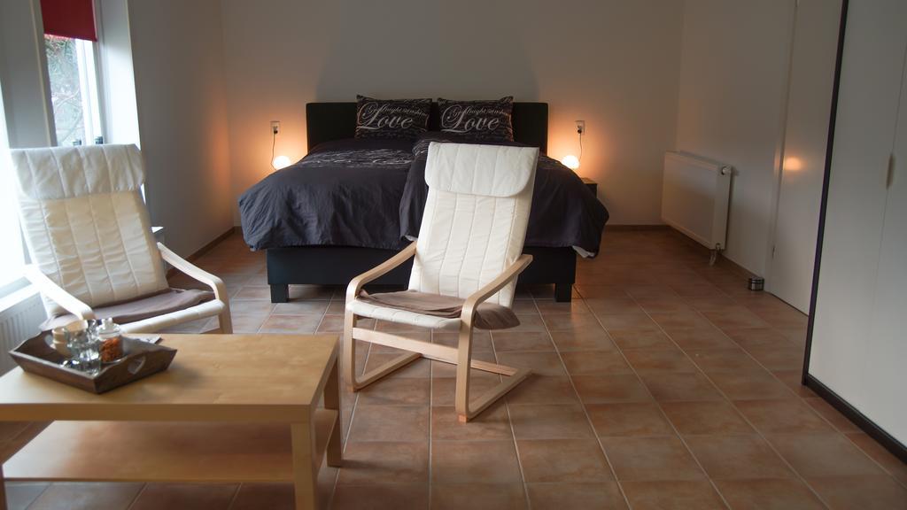 Bed & Breakfast Orvelte Cameră foto